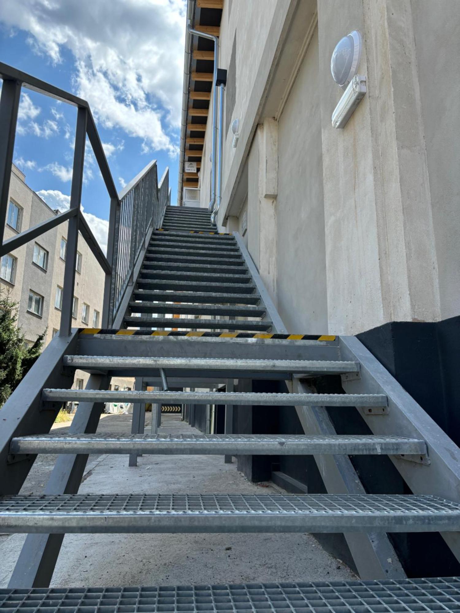 Apartmán Zborovska 22 A *